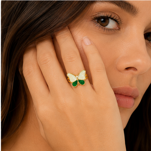 Anillo Mariposa de Nácar Verde con Perla