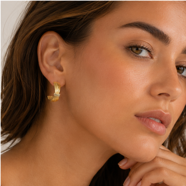 Aretes Aro Multi-línea con Circonitas
