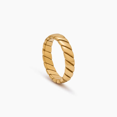 Bold Twist Ring