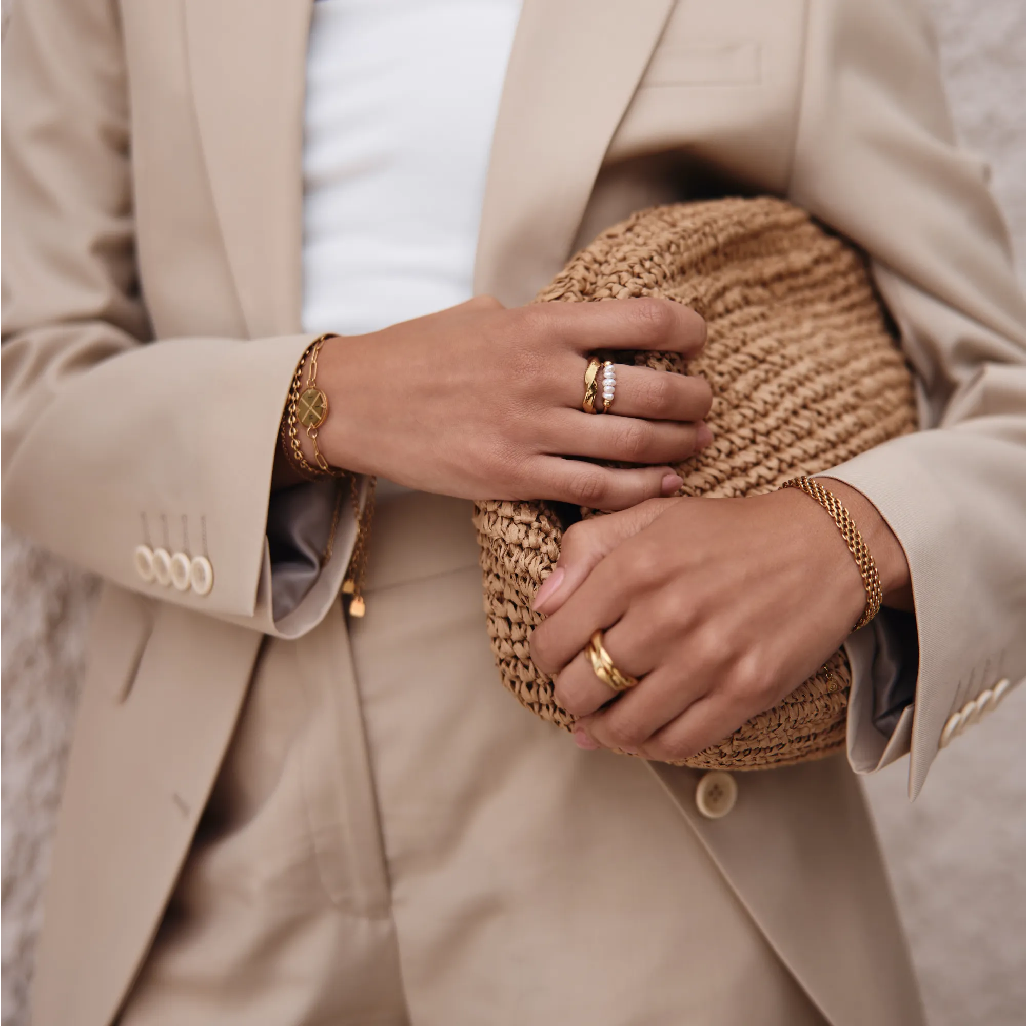 Mini Pearl Row Ring