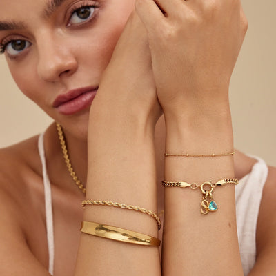 Pulsera de cadena con cuentas