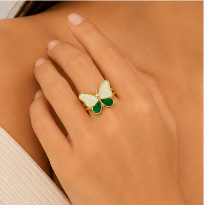 Anillo Mariposa de Nácar Verde con Perla